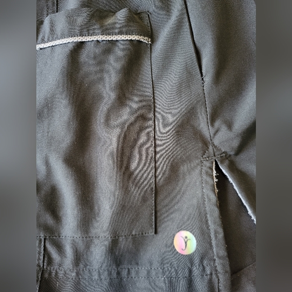 💥4 for $30💥 Scrubletics black scrub zippered vest size MED - Picture 4 of 7